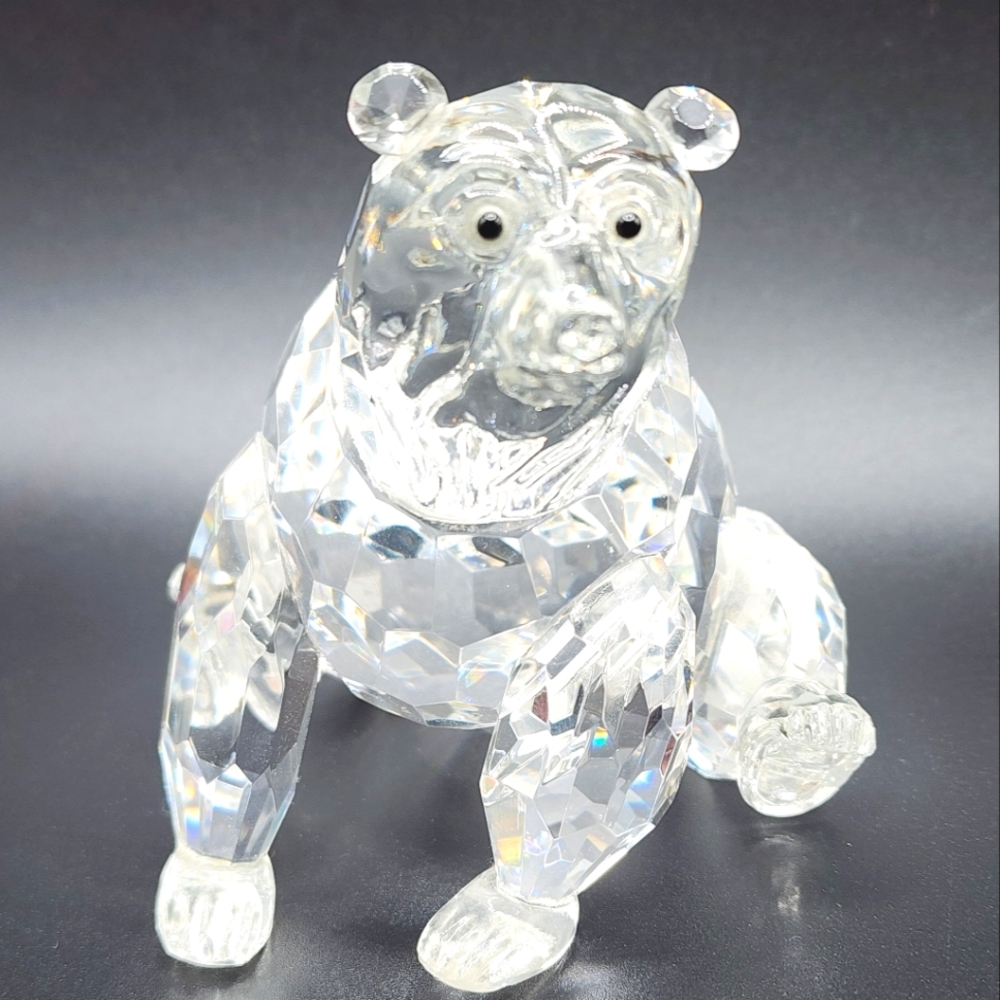Swarovski Bear Faceted Sculpture by Heinz Tabersthofer Nature Sculpture Grizzly